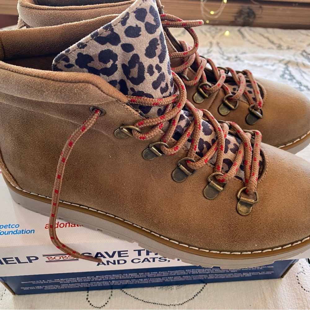 Skechers Tan Leopard Lace Up Boots